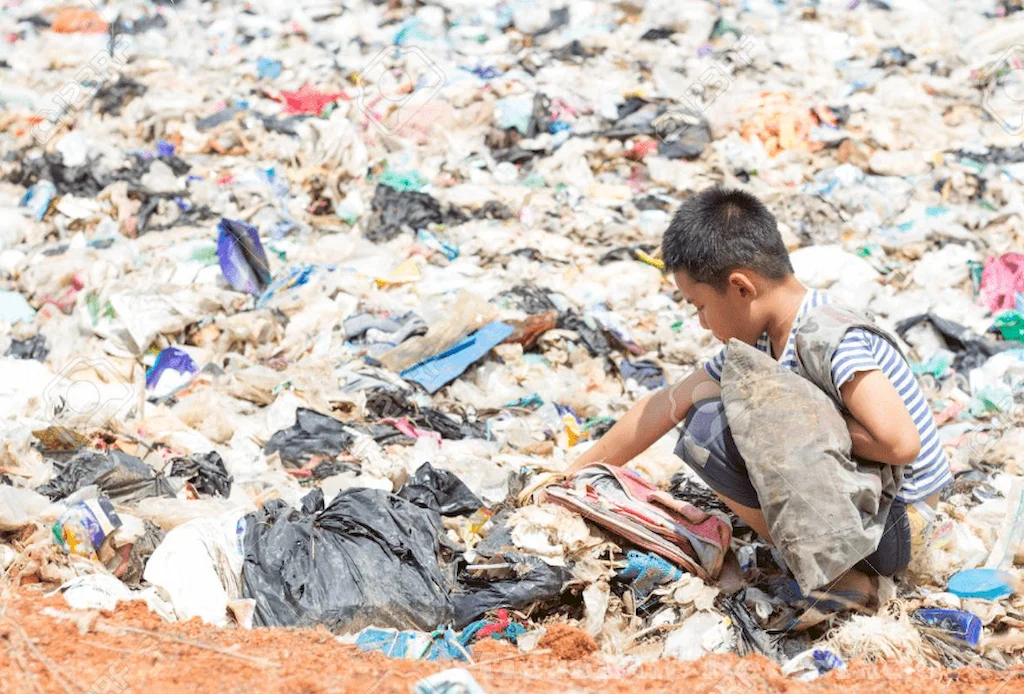 La responsabilidad humana en la contaminación por basura