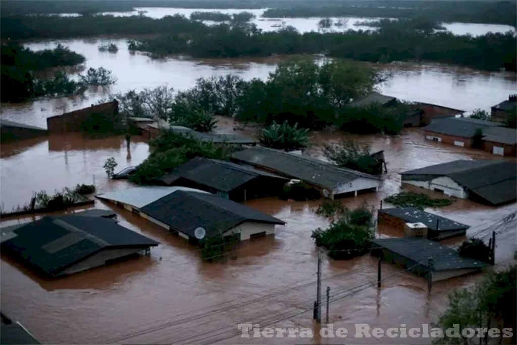 Inundaciones naturales causas y procesos