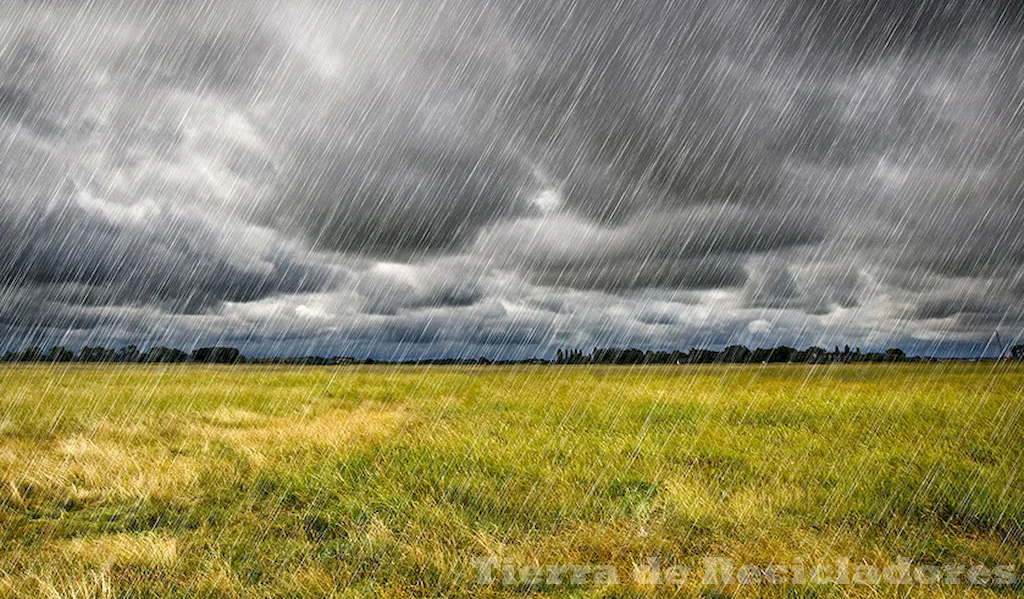 El ciclo natural del agua evaporación, condensación y precipitación